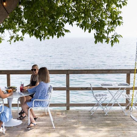 The Lakeside Prince Edward County 웰링턴 외부 사진
